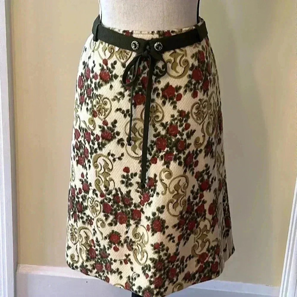 Siegel (German) | 60’s Virgin Wool Blend, 2-Piece Floral Skirt & Jacket Set - Picture 6 of 13